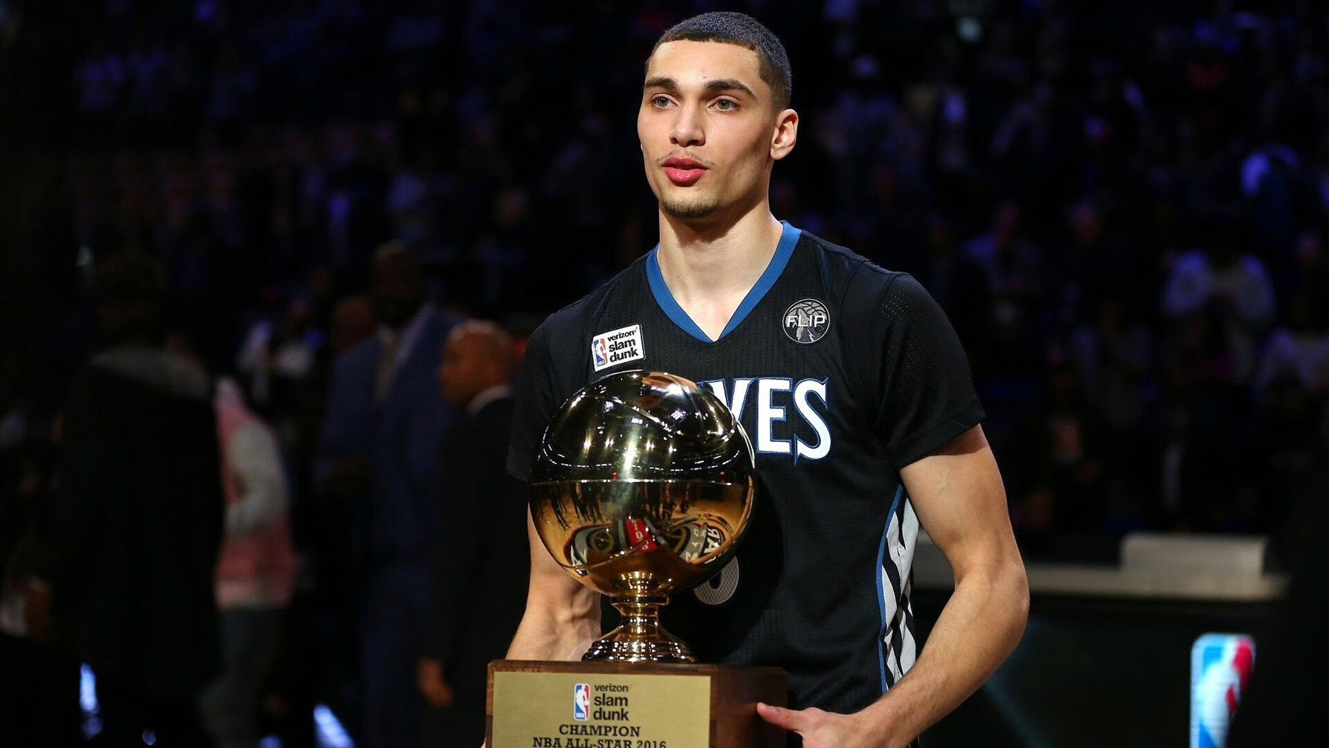 比赛规则变更引爆全场！，Ming意外战胜拜仁再创辉煌时刻