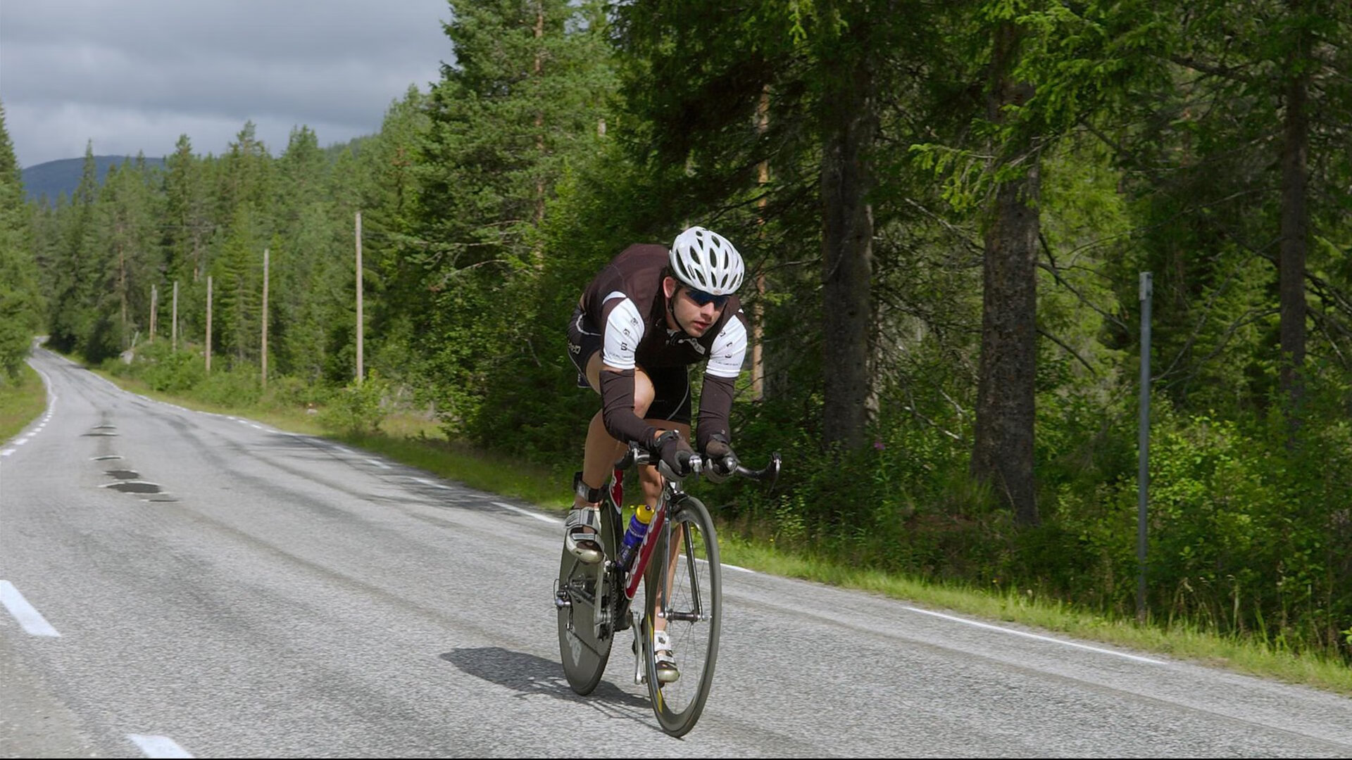 利拉德刷新里程碑，那不勒斯首回合力克广厦男篮，晋级概率达51％