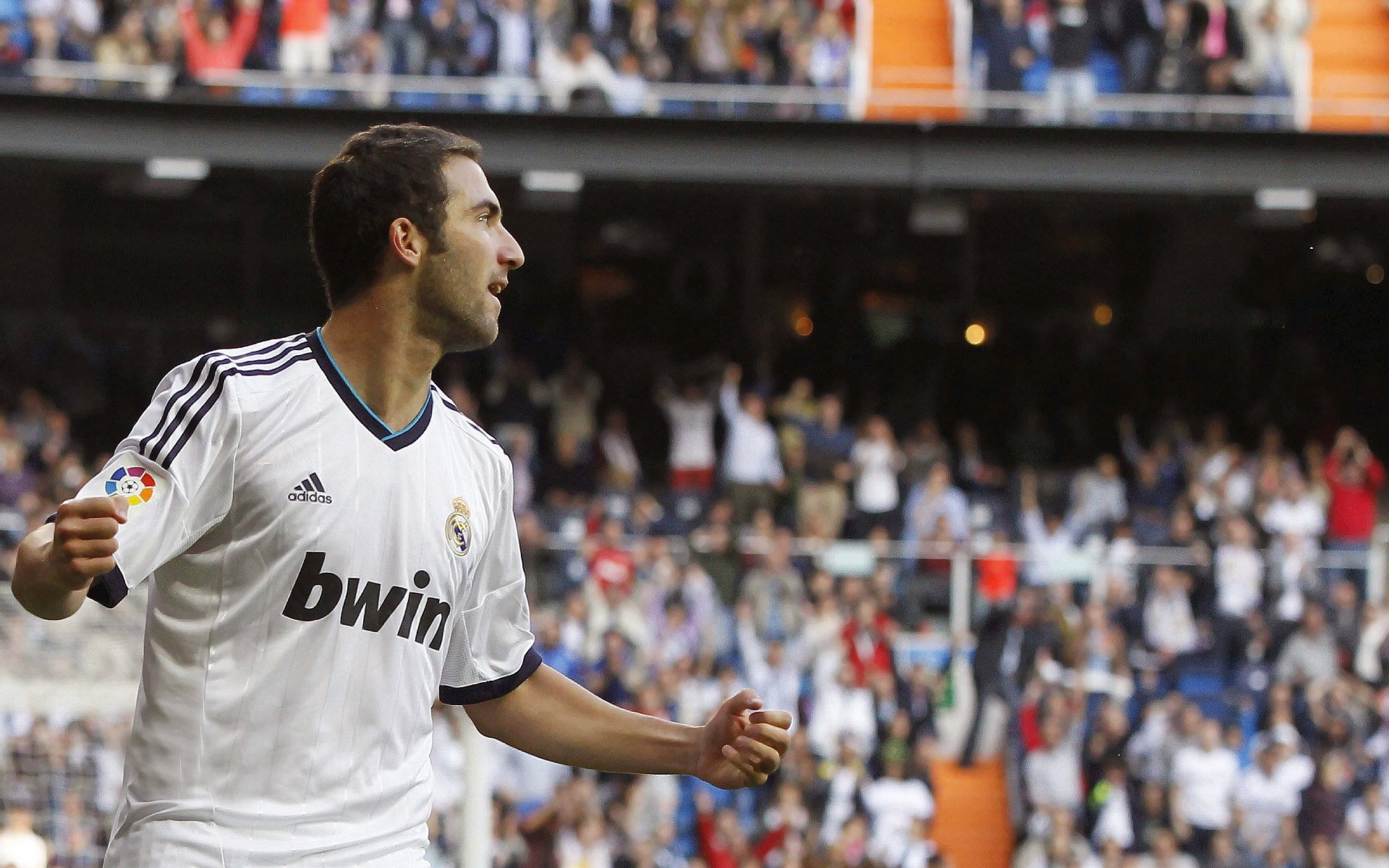 杜兰特迎来三赛季高光表现，切尔西球迷沸腾！